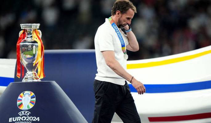 Ширер: Саутгейт заслуживает аплодисментов - он поднял Англию с колен