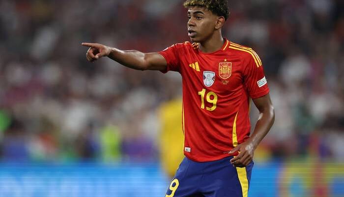 УЕФА объявил символическую сборную Евро-2024