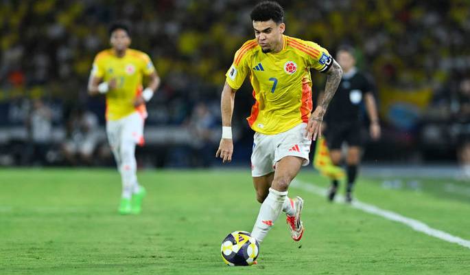 Квалификация. Южная Америка. Уругвай вышел на ЧМ, Колумбия потеряла победу в Буэнос-Айресе