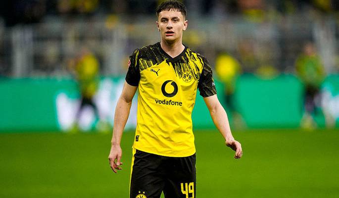 18-летний итальянец подписал первый профконтракт с Боруссией Дортмунд