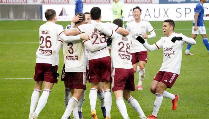 Бордо дистанцировался от агрессивной болельщицкой группировки