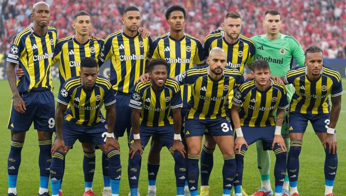 Фенербахче Тедеско проиграл последней команде чемпионата Турции