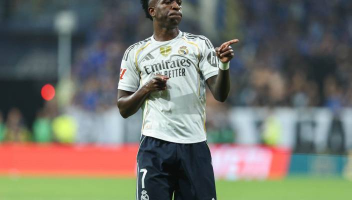 Клуб Винисиуса Жуниора оштрафовали за запах марихуаны с трибун