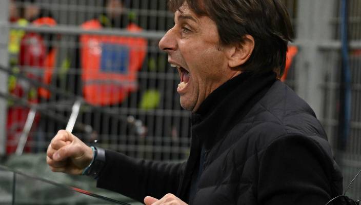 Конте назвал цель Наполи